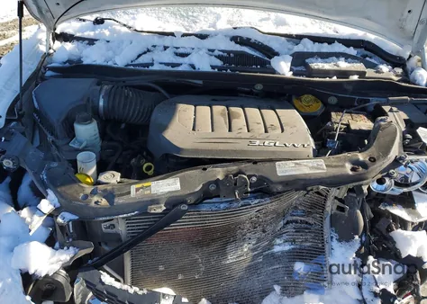 2017 Dodge Grand Caravan Sxt z USA, uszkodzony, nr VIN 2C4RDGCG3HR813962